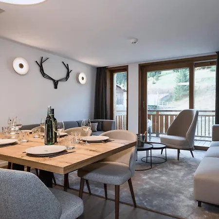 Lejlighed Duplex 94m² Village - Pour 6 Personnes - Pieds Des Pistes Avec Parking Et Wifi - Fr-1-631-111 *